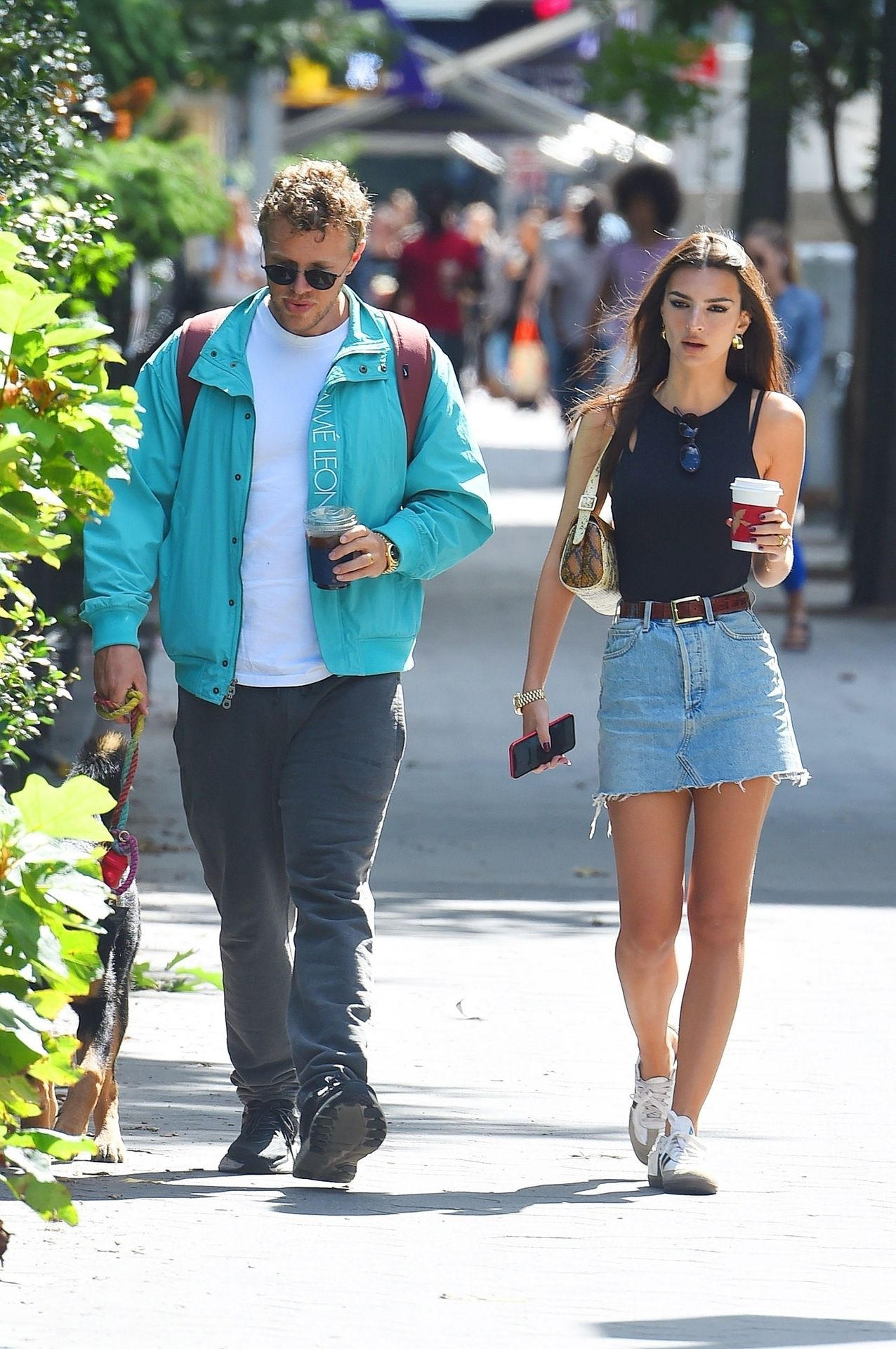 Emily Ratajkowski Sexy (19)