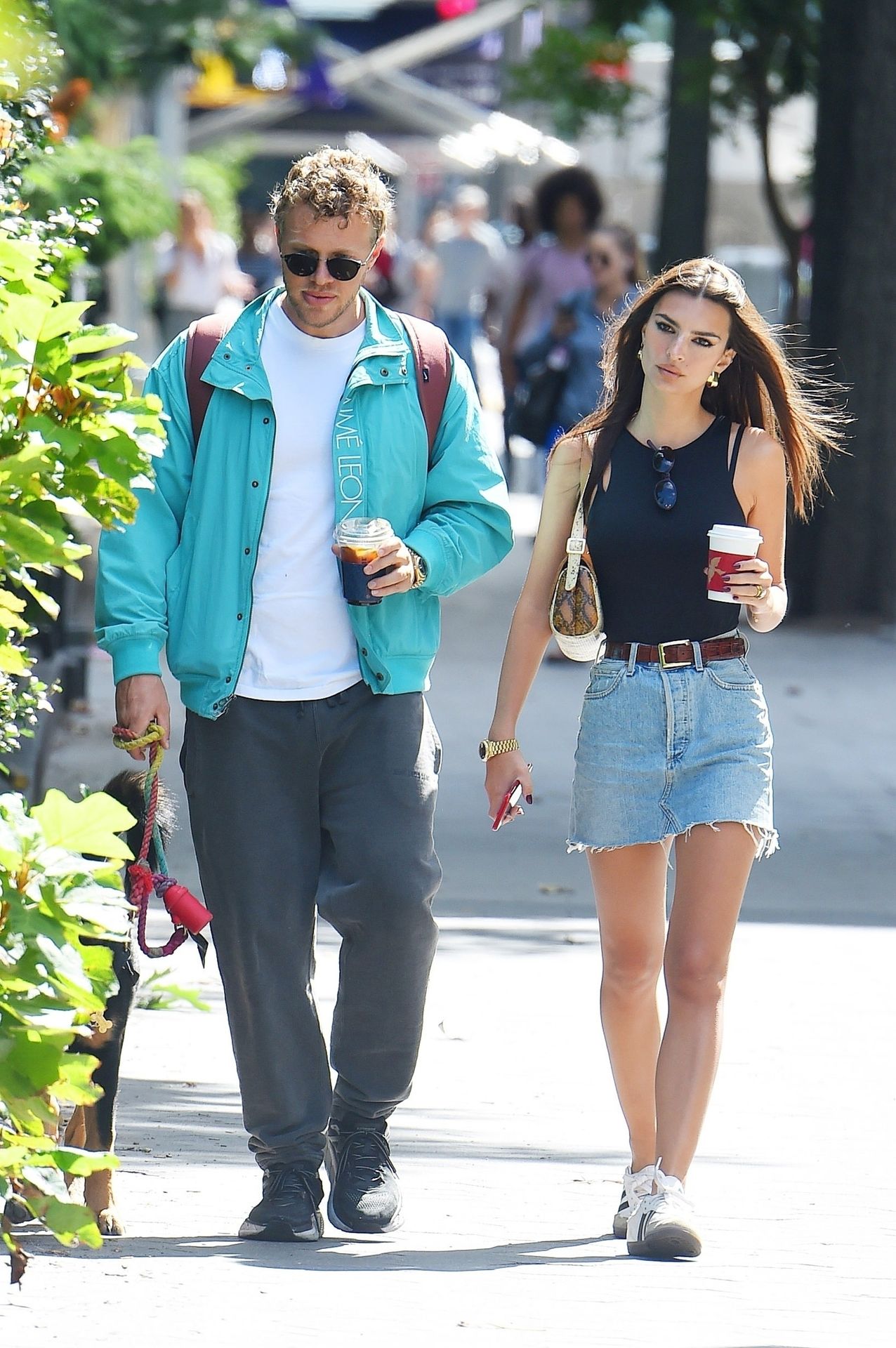 Emily Ratajkowski Sexy (21)