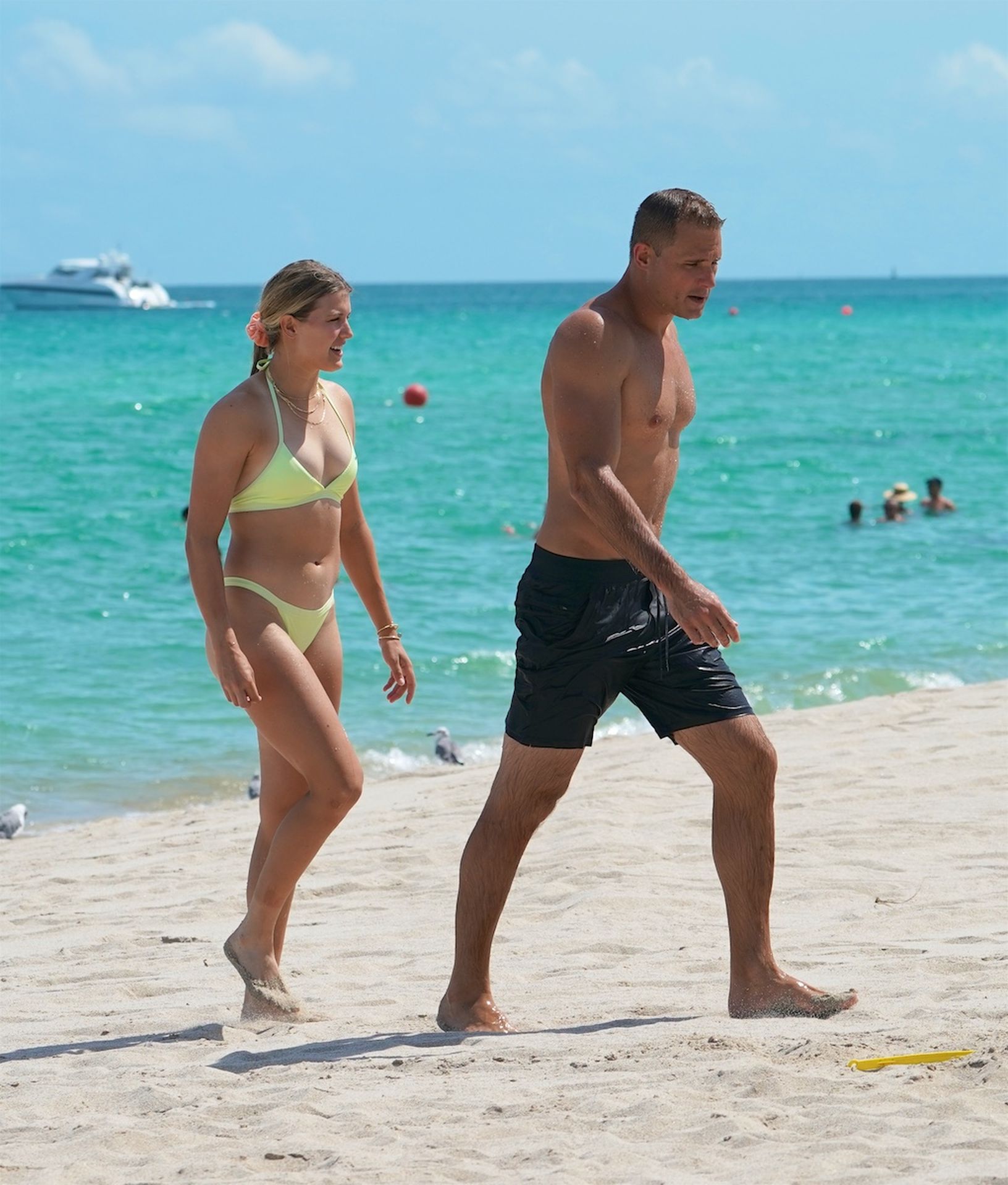 Eugenie Bouchard Sexy 024