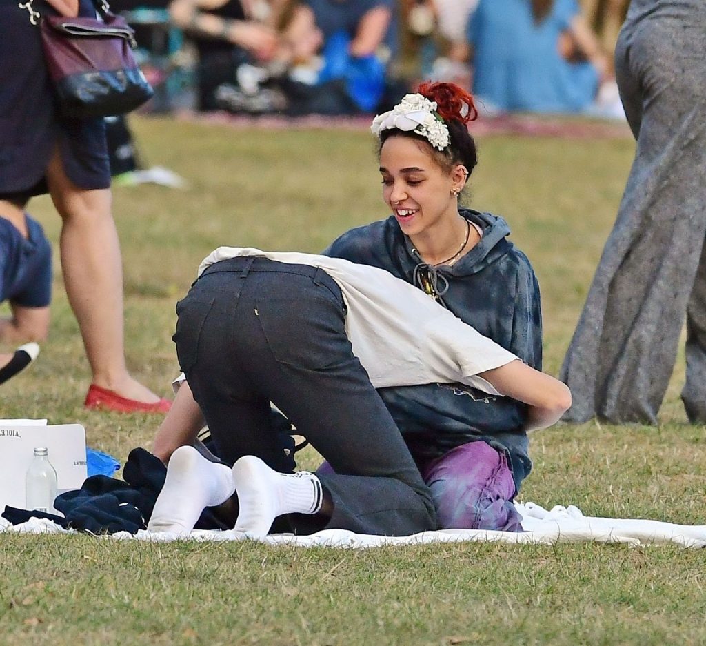 Fka Twigs Sexy Thefappeningblog Com 38 1024x937