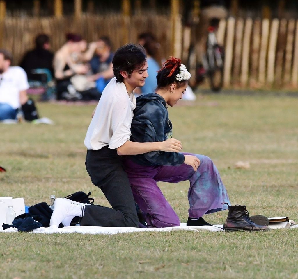 Fka Twigs Sexy Thefappeningblog Com 45 1024x961