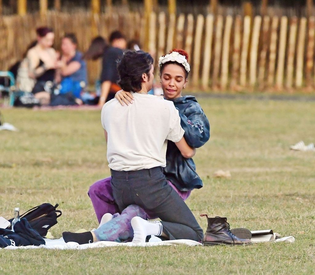 Fka Twigs Sexy Thefappeningblog Com 73 1024x895