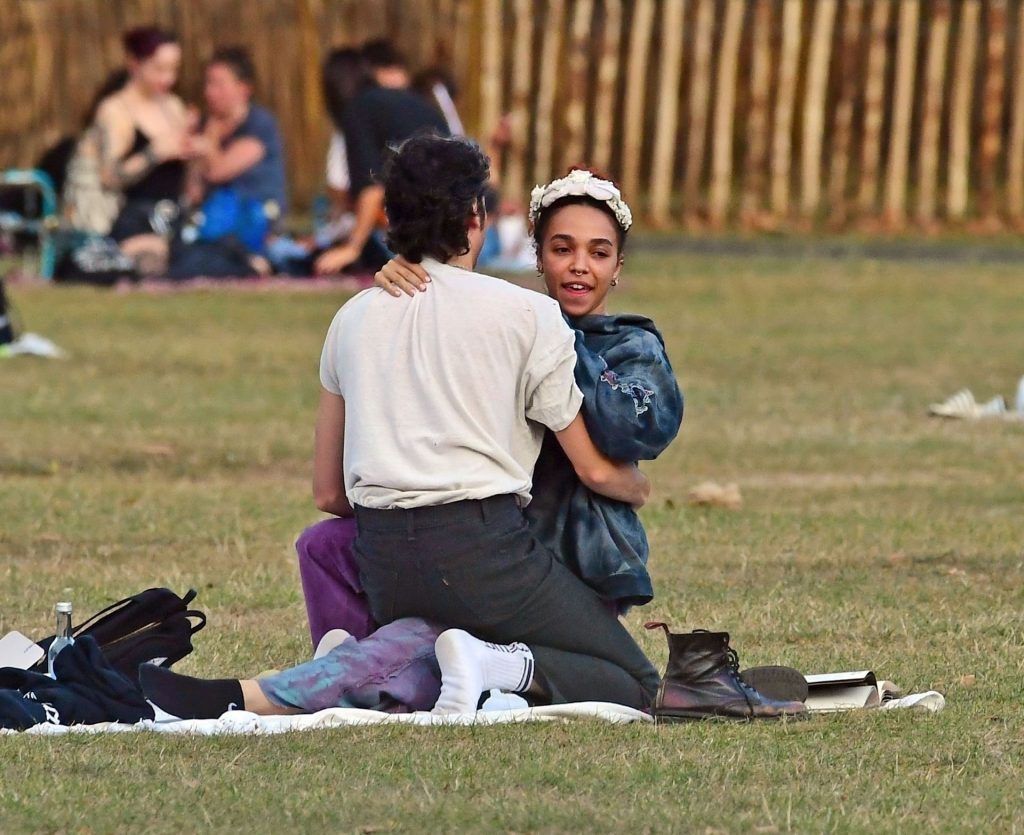 Fka Twigs Sexy Thefappeningblog Com 7 1024x835