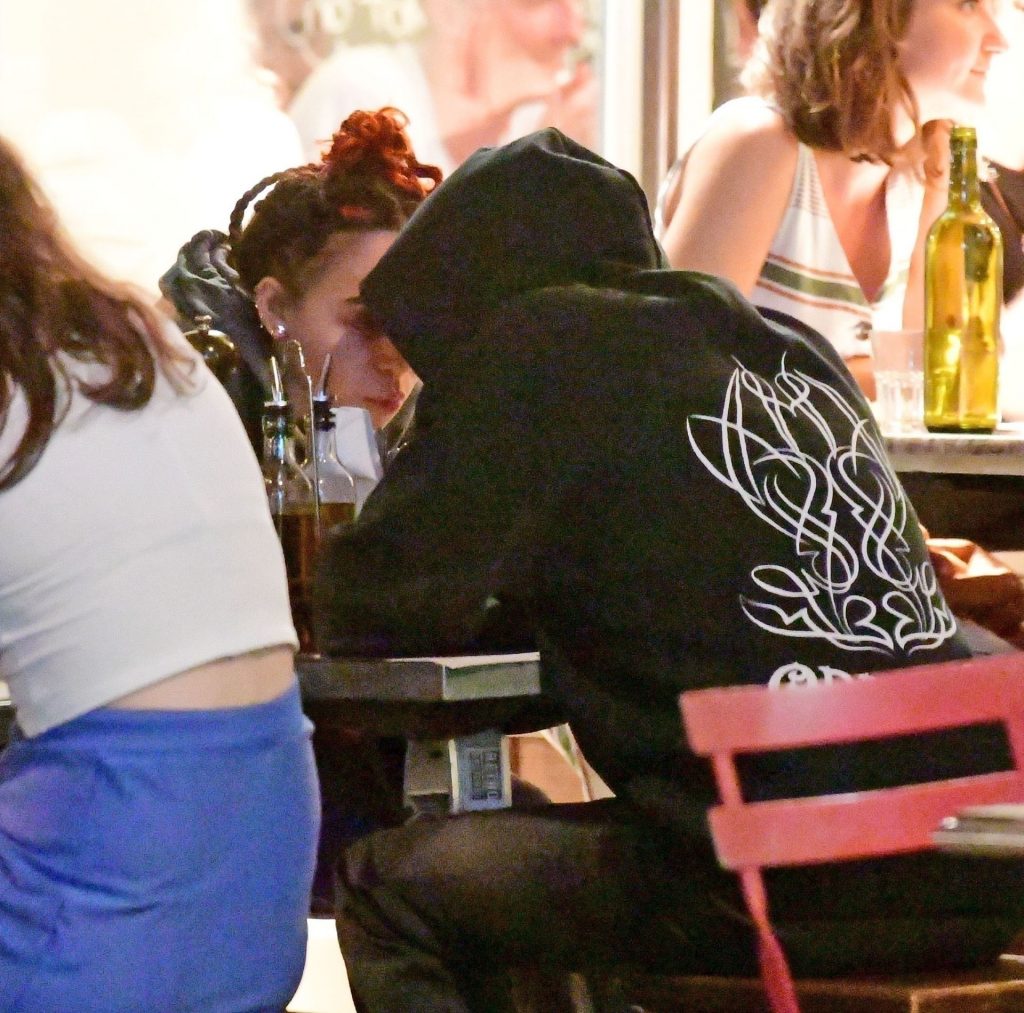 Fka Twigs Sexy Thefappeningblog Com 96 1024x1013