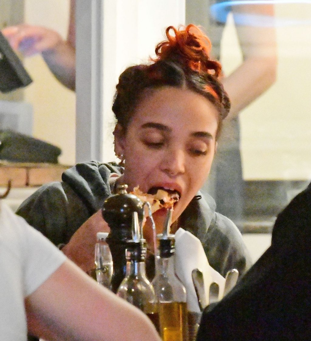 Fka Twigs Sexy Thefappeningblog Com 98 1024x1120