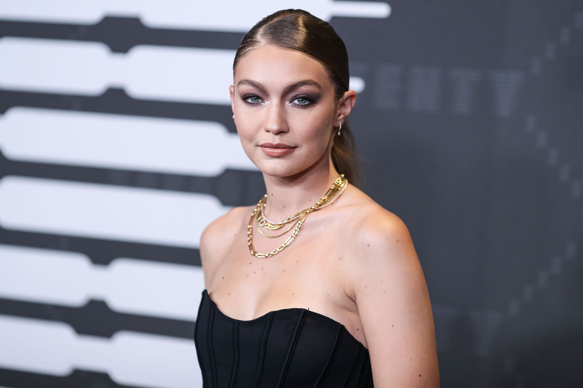 Gigi Hadid See Through 160