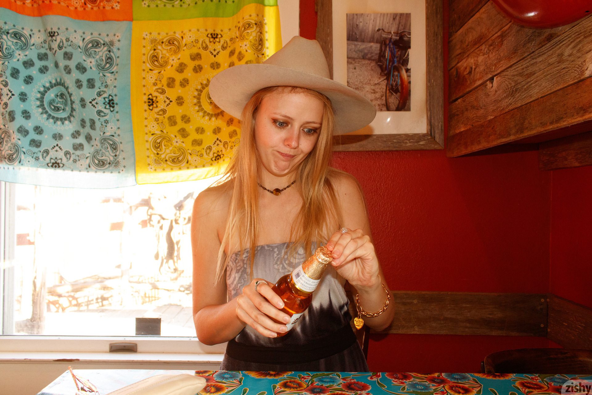 Helen Bergstrom Holy Guacamole Zishy (2)