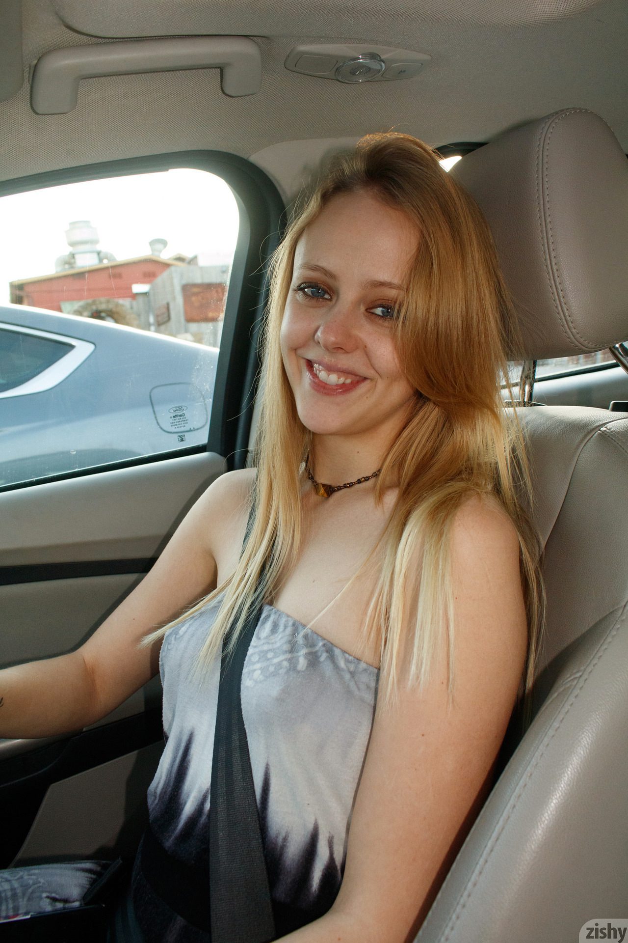 Helen Bergstrom Holy Guacamole Zishy (49)