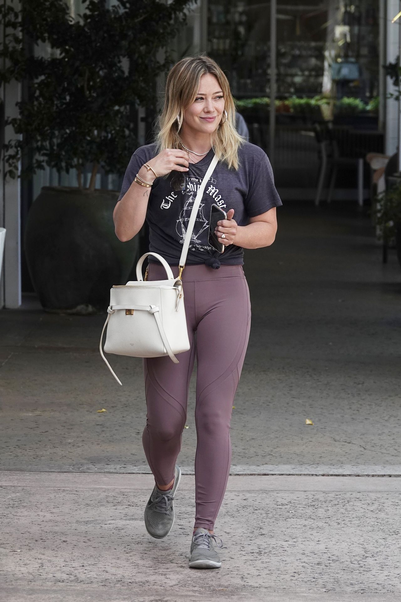 Hilary Duff Sexy 007