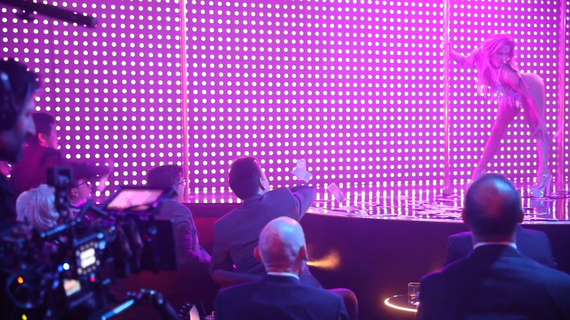 Jennifer Lopez’s Stripper Ass – Hustlers 052