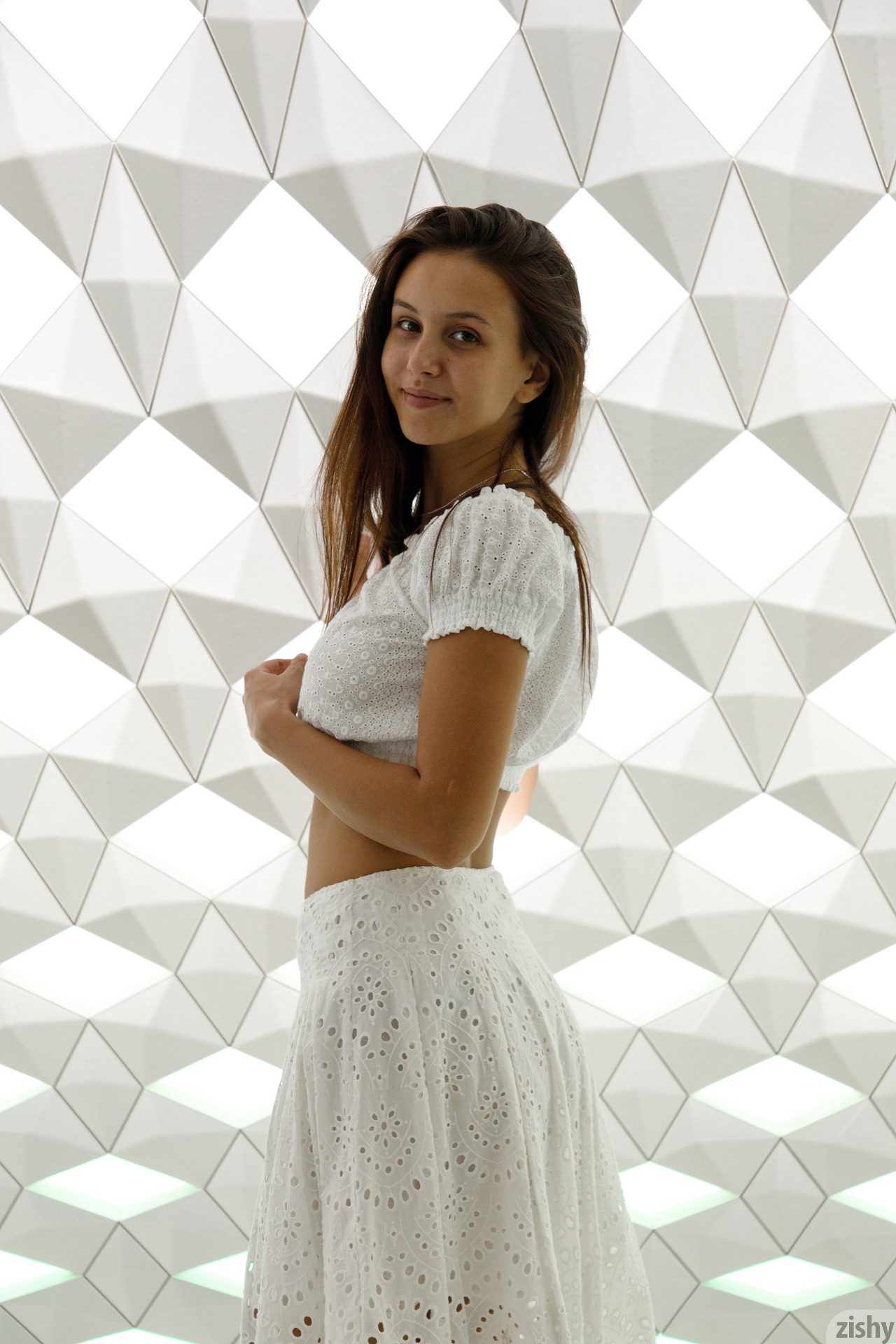 Jessica Albanka Melts Oslo Zishy (47)