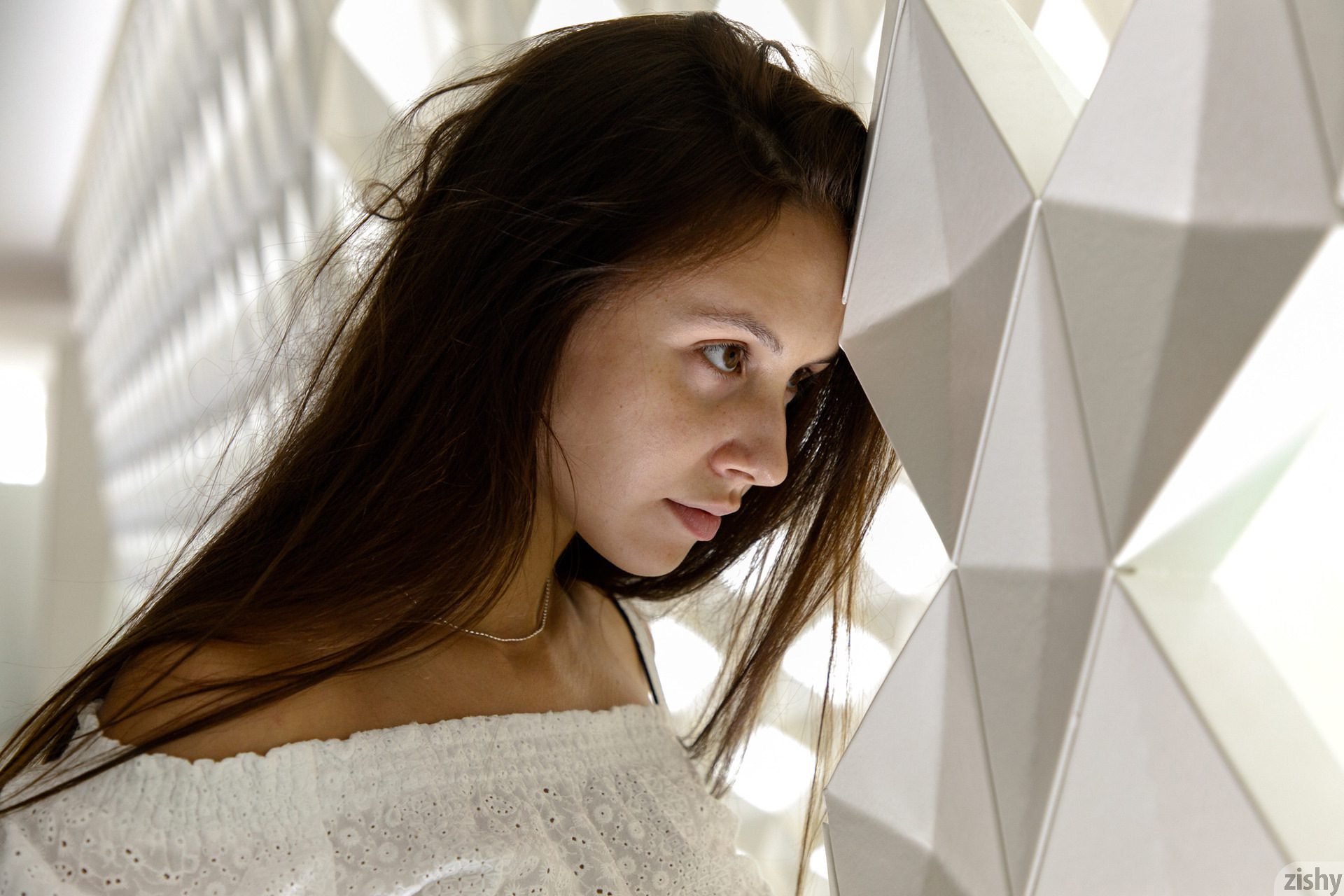 Jessica Albanka Melts Oslo Zishy (54)