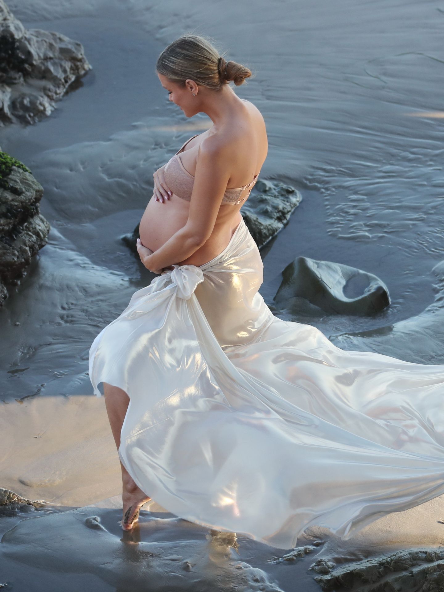 Joanna Krupa Hot 016