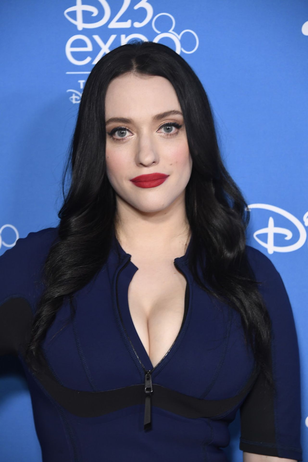 Kat Dennings Sexy 004
