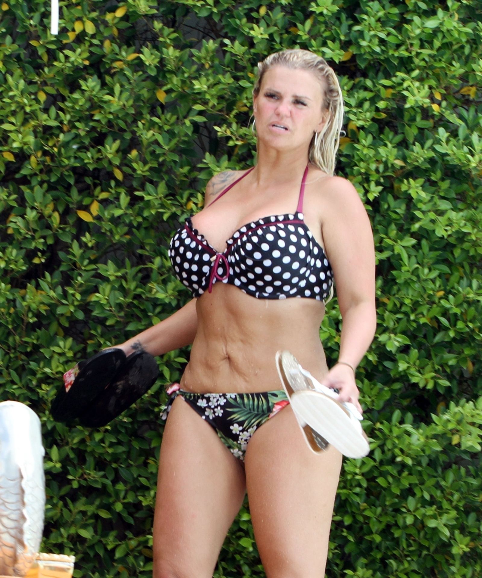 Kerry Katona Sexy 036
