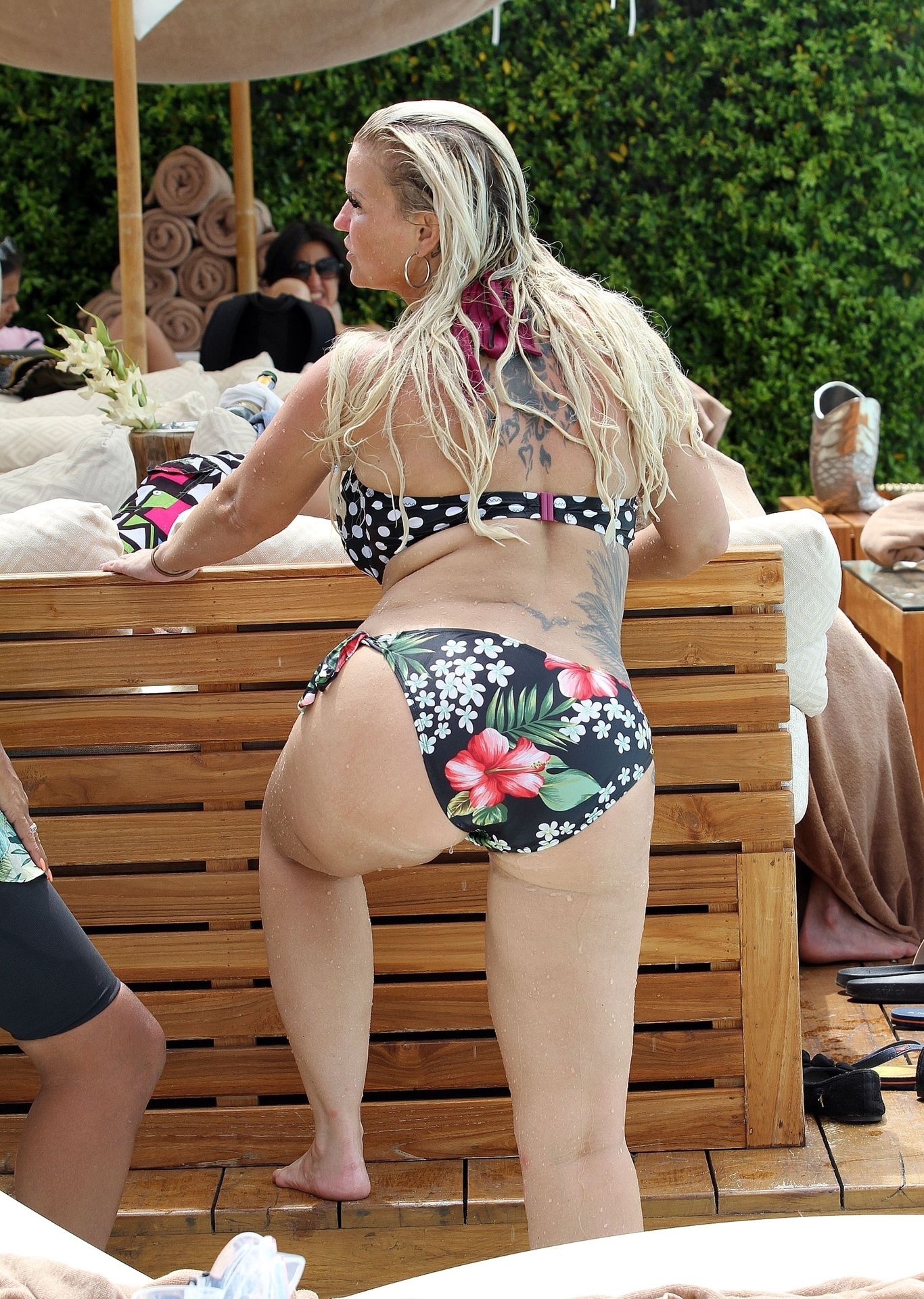 Kerry Katona Sexy 039