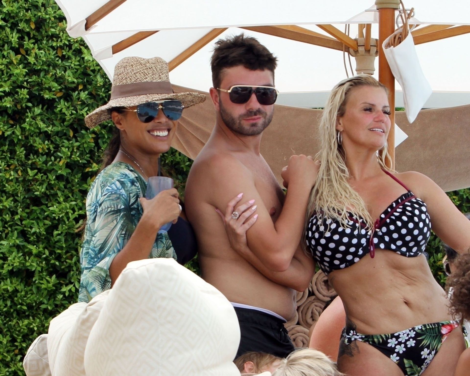 Kerry Katona Sexy 042