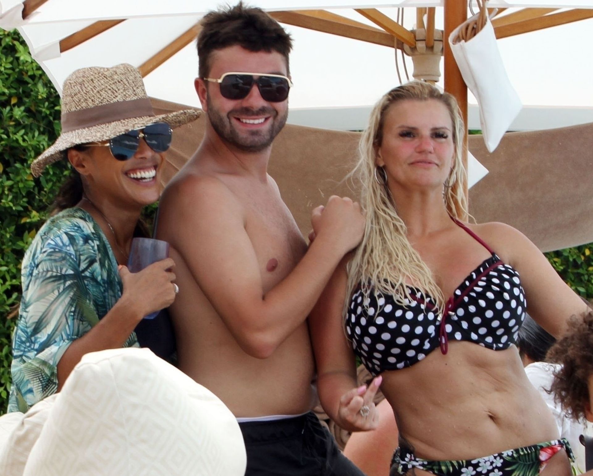 Kerry Katona Sexy 043