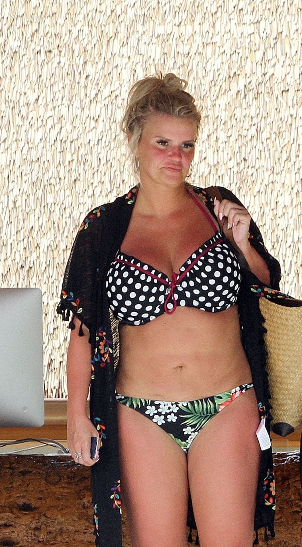 Kerry Katona Sexy 046