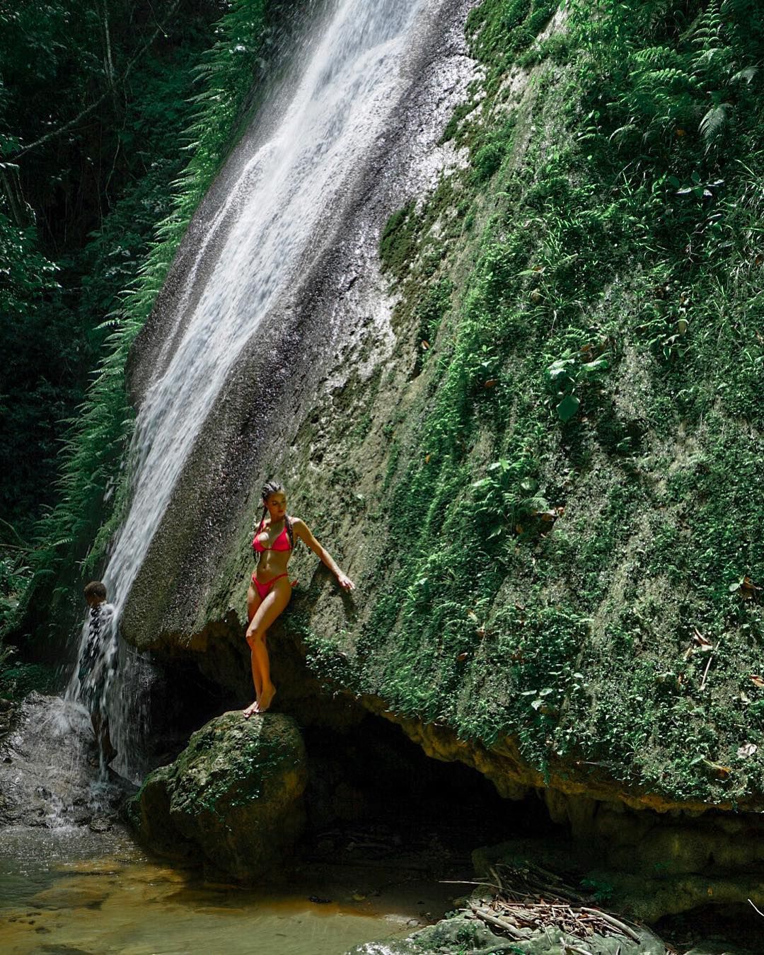 Leidy Amelia Labrador Nude & Sexy 003