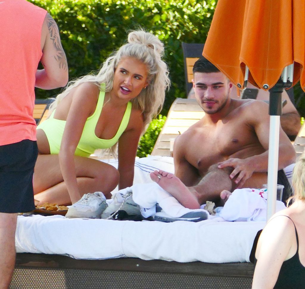 Molly Mae Hague Sexy Thefappeningblog Com 13 1024x972