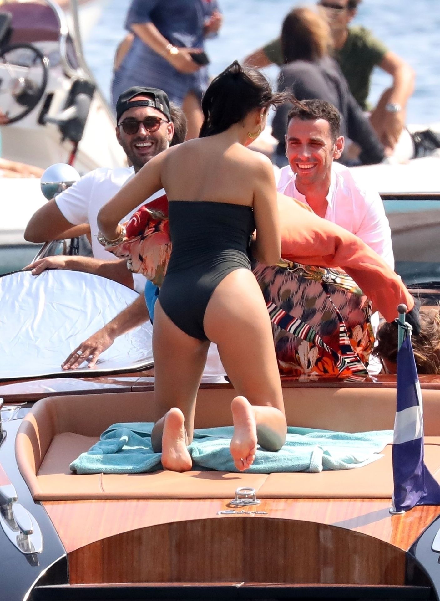 Shanina Shaik Sexy 050