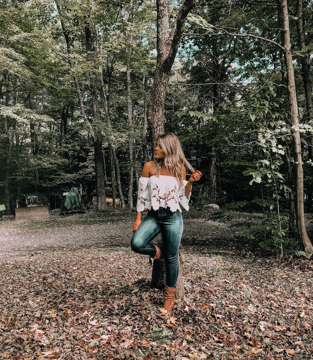 Valerie Pac Sexy 001