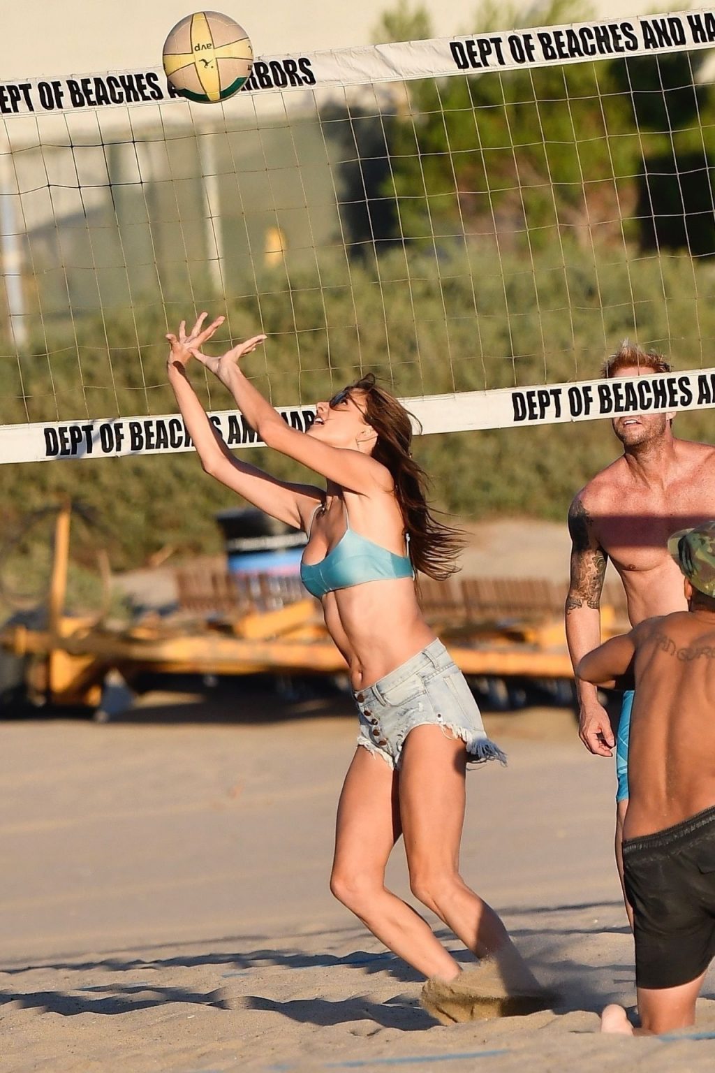 Alessandra Ambrosio Hot Thefappeningblog Com 159 1024x1536