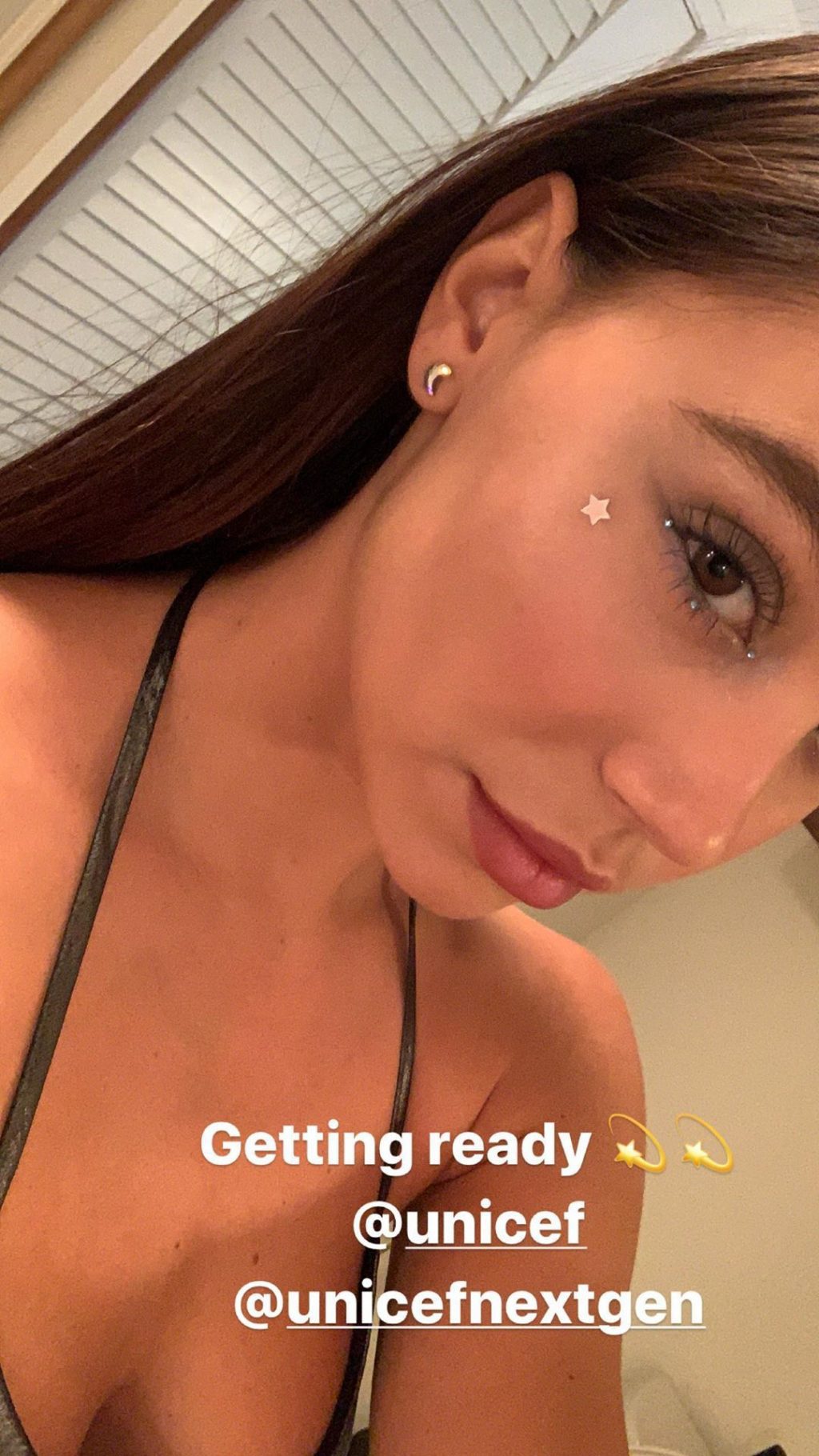 Alexis Ren Sexy Thefappeningblog Com 20 1024x1820