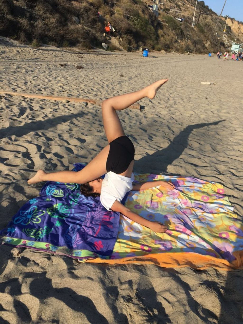 Ariela Barer Sexy Thefappeningblog Com 13 1024x1365