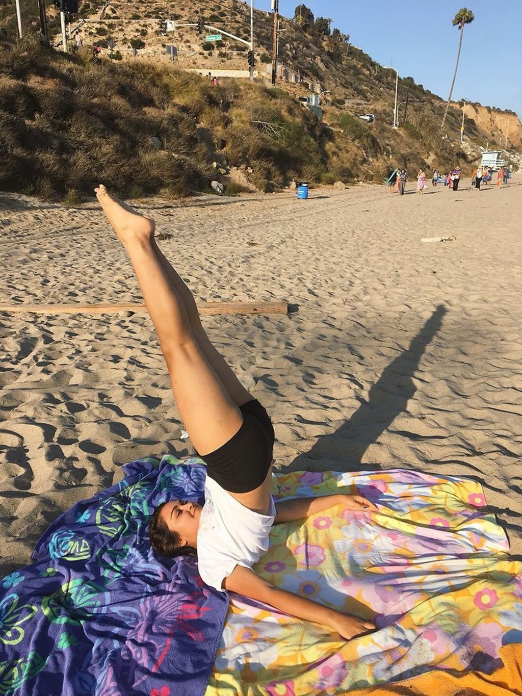 Ariela Barer Sexy Thefappeningblog Com 14 1024x1365