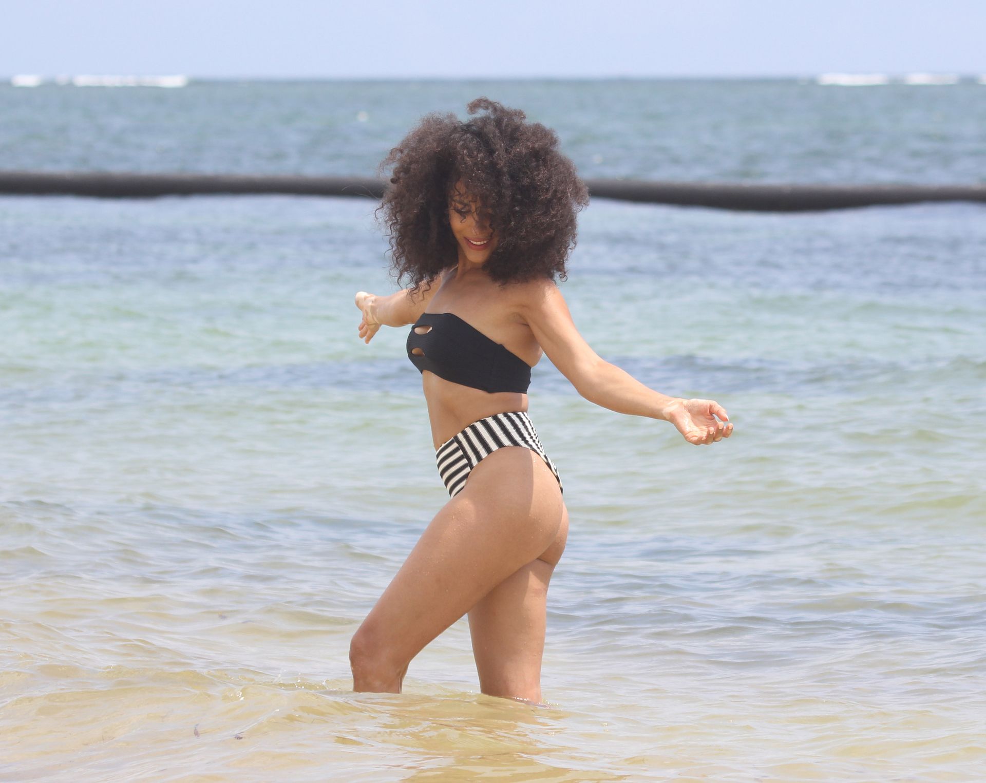 Brittany Bell Sexy 013