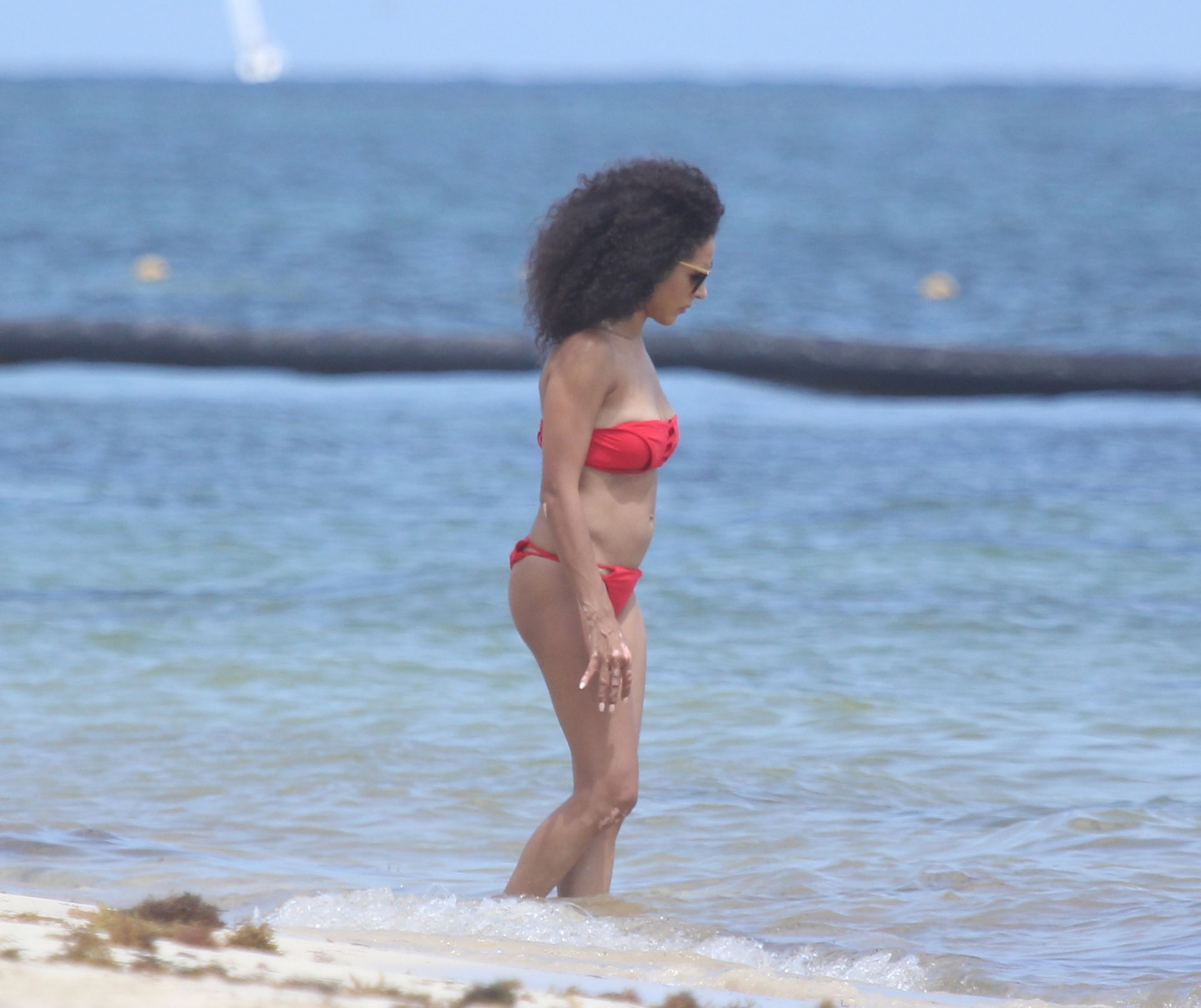 Brittany Bell Sexy 015