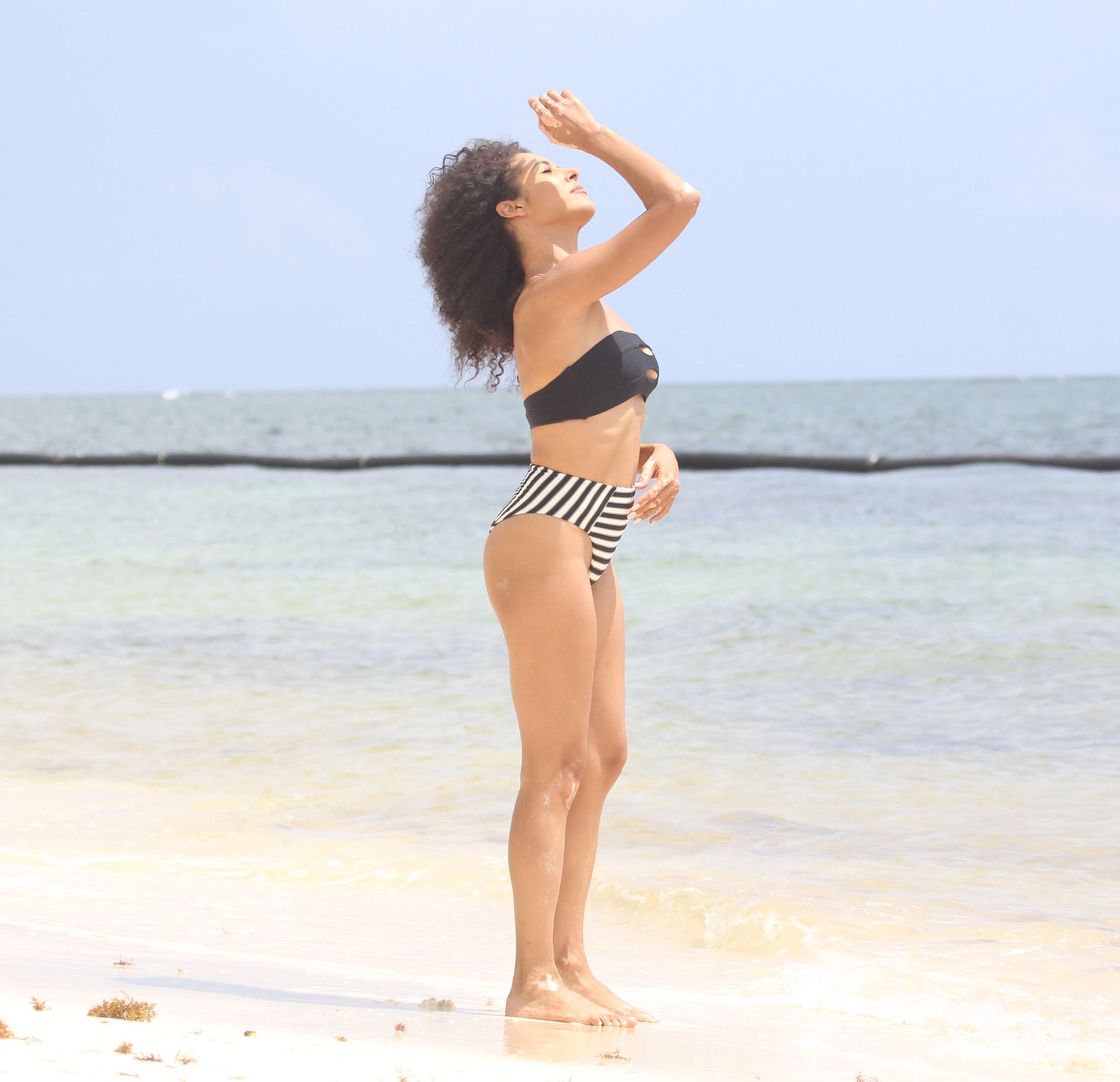 Brittany Bell Sexy 010