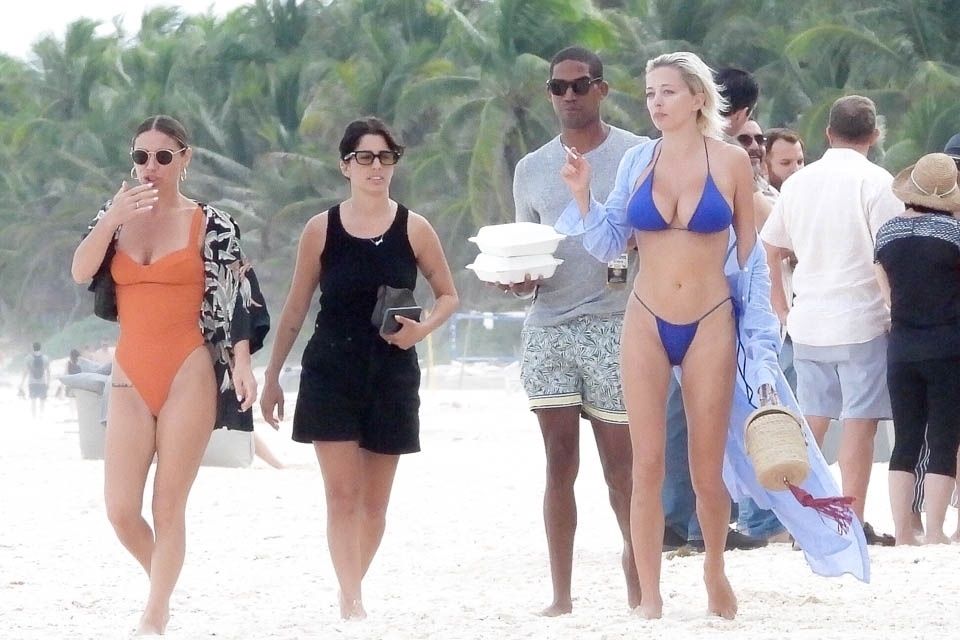 Caroline Vreeland Sexy 016