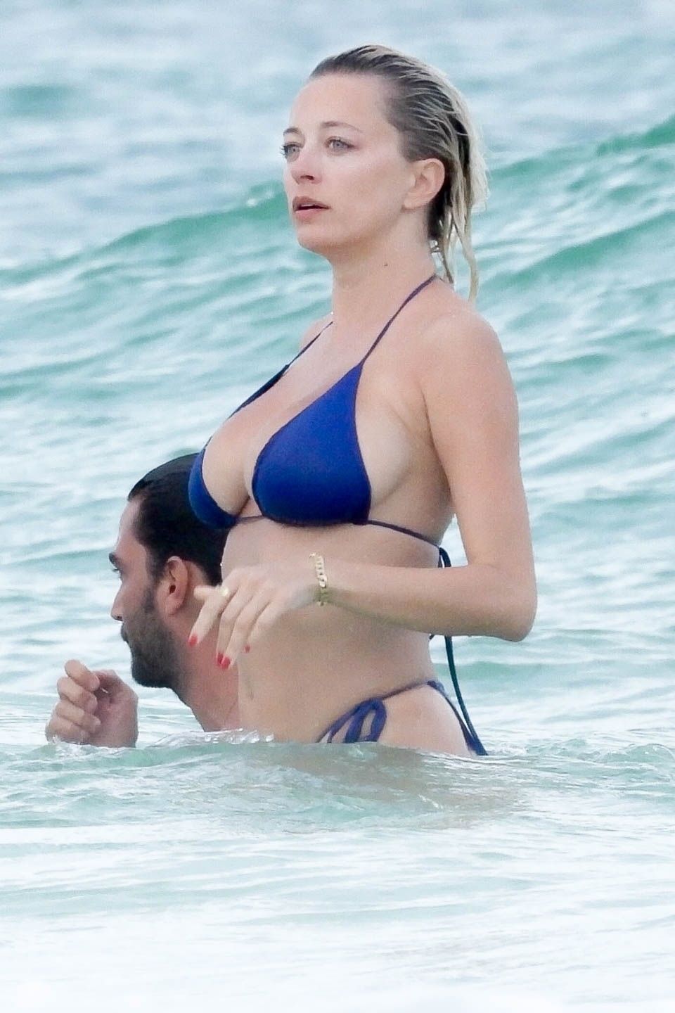 Caroline Vreeland Sexy 028