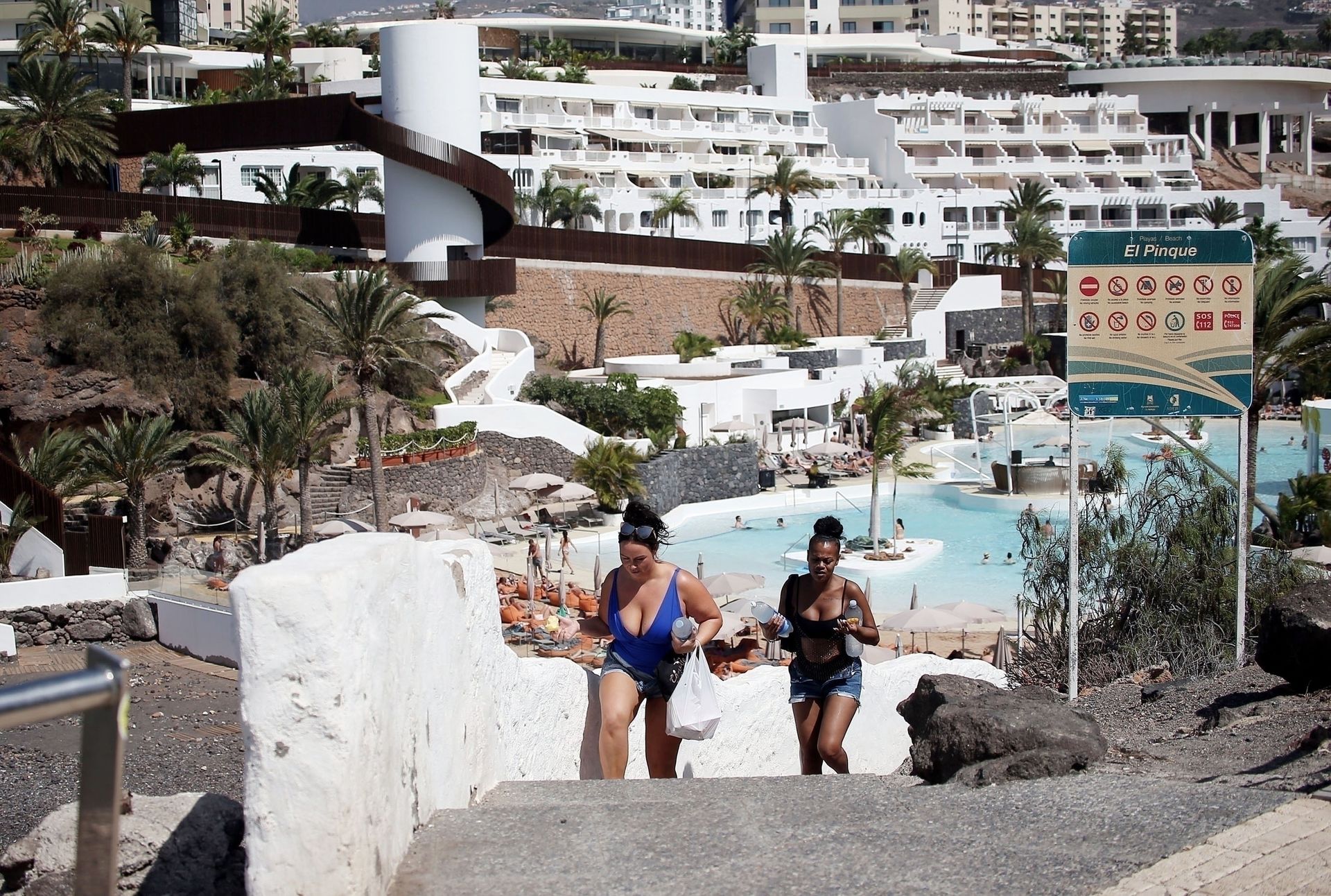 Chanelle Hayes Hot 006