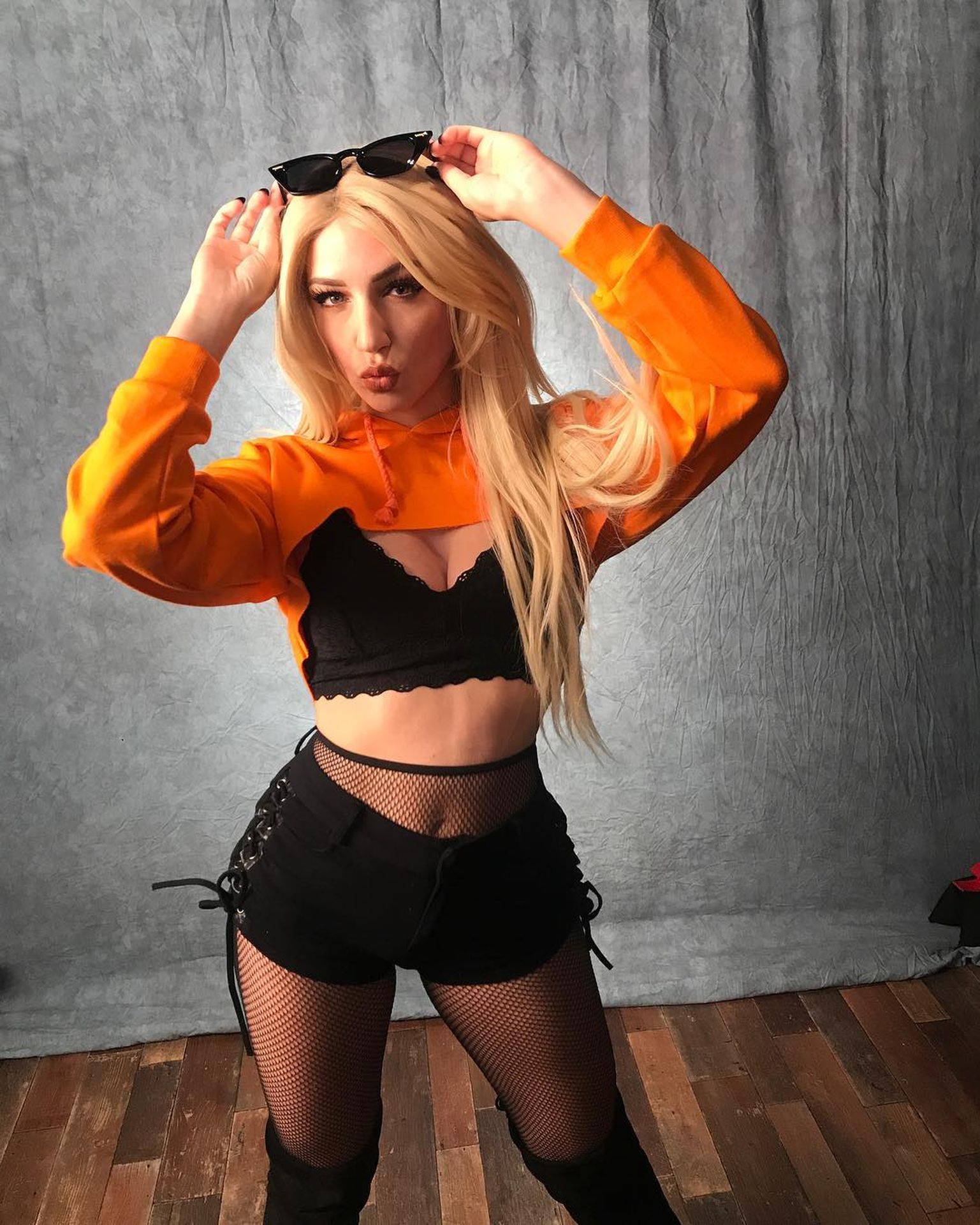 Courtney Miller Sexy 030