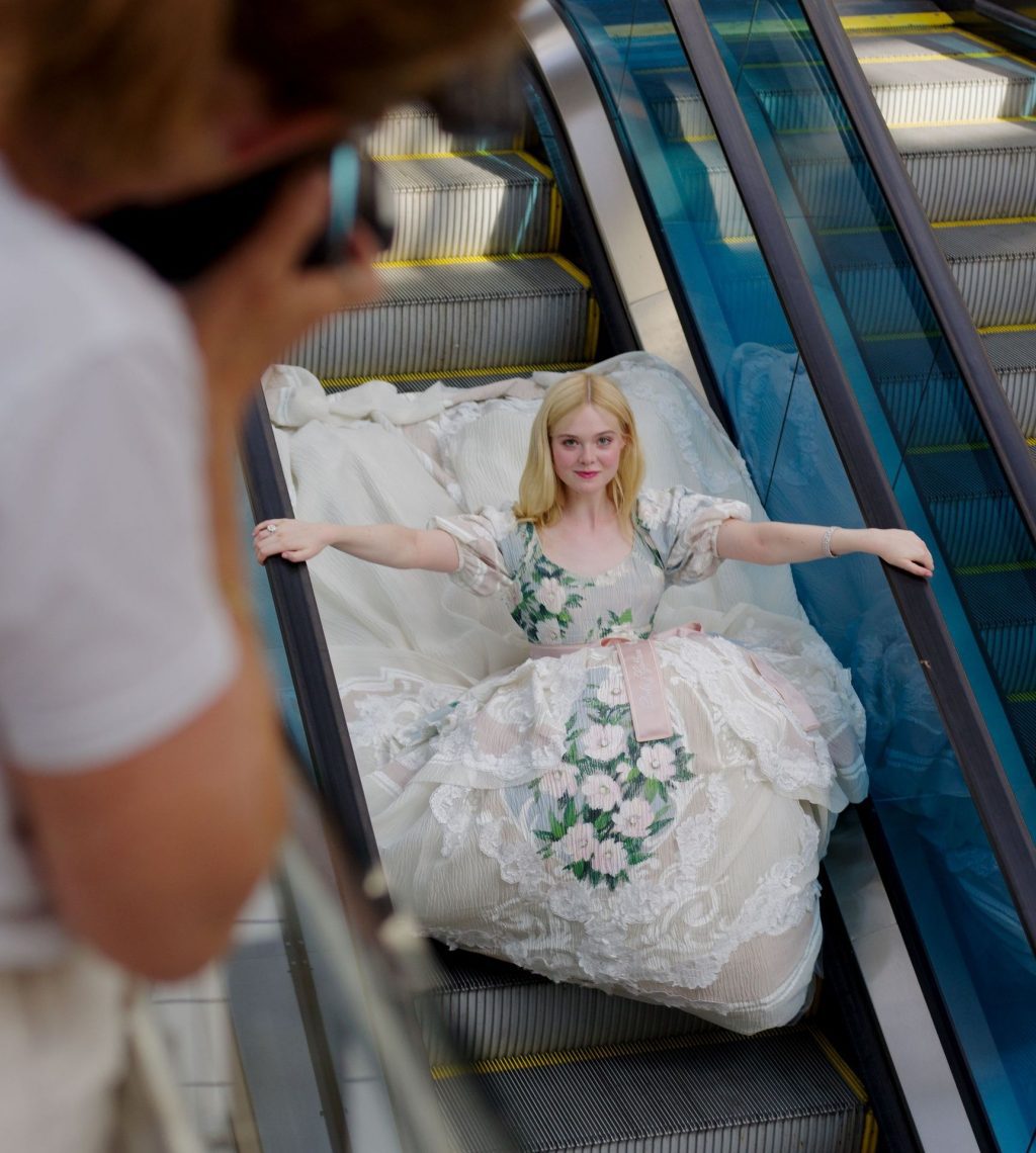 Elle Fanning Sexy Thefappeningblog Com 10 1024x1140