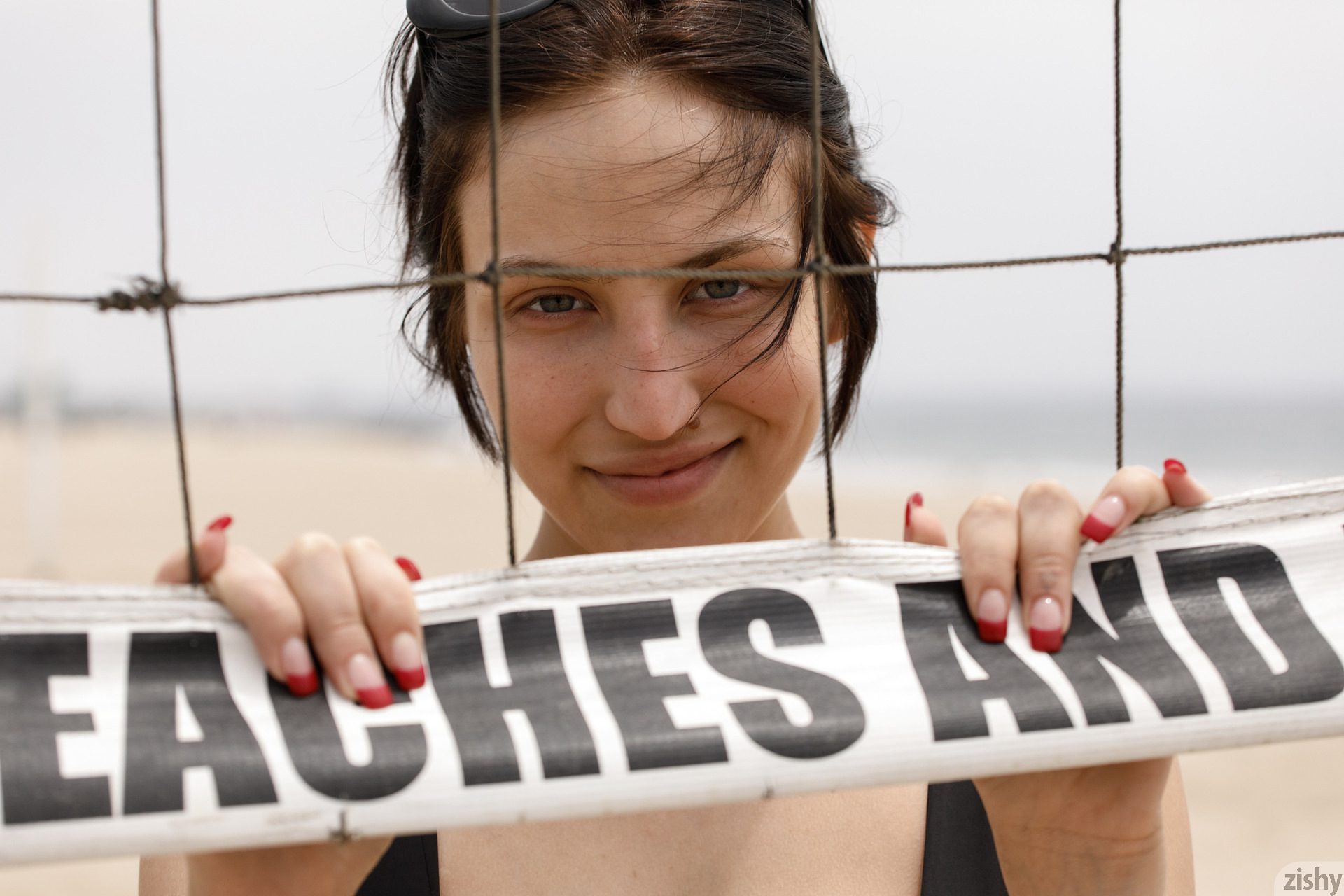 Jade Baker Hooked On The Roll Zishy (33)