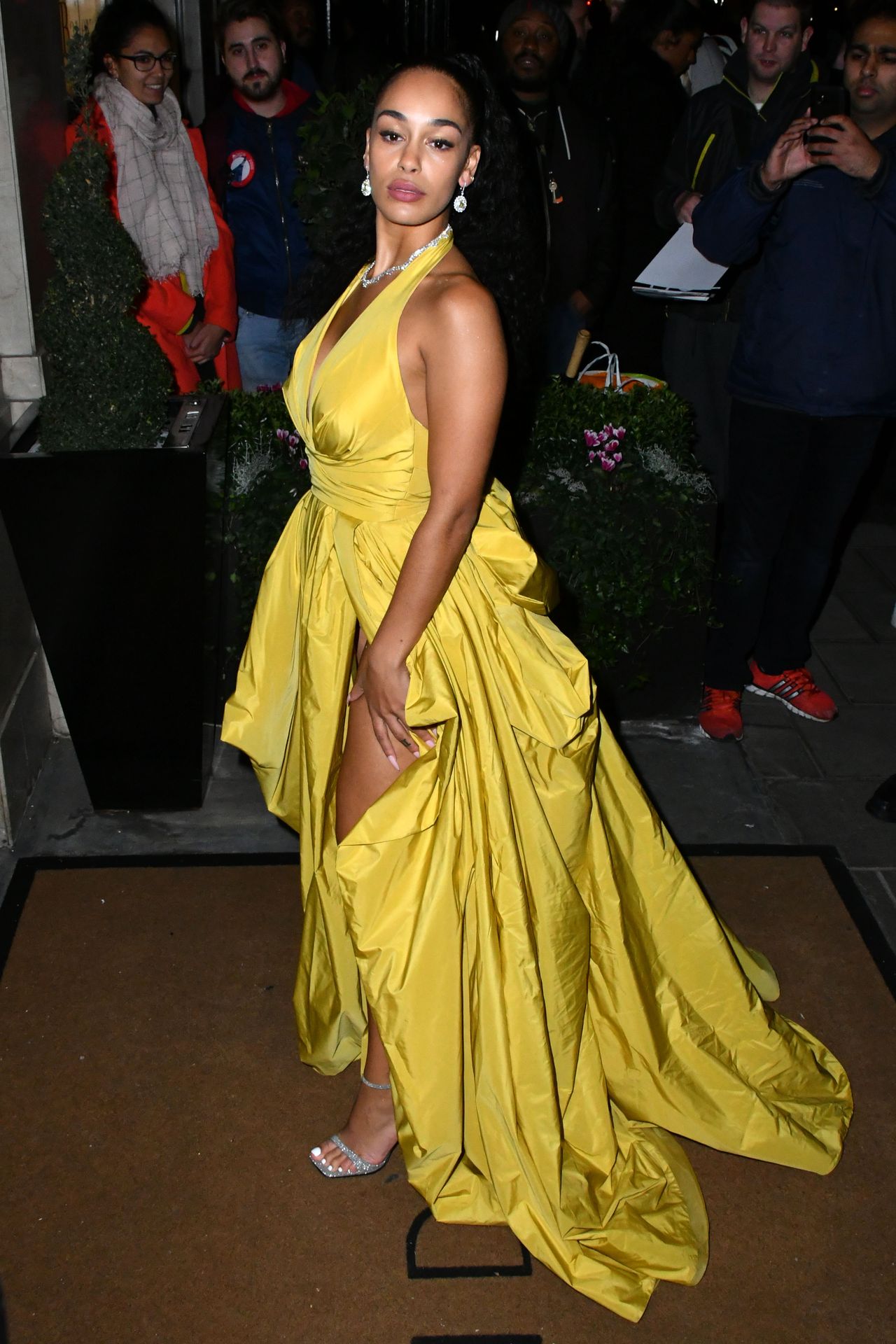 Jorja Smith Sexy Upskirt 057