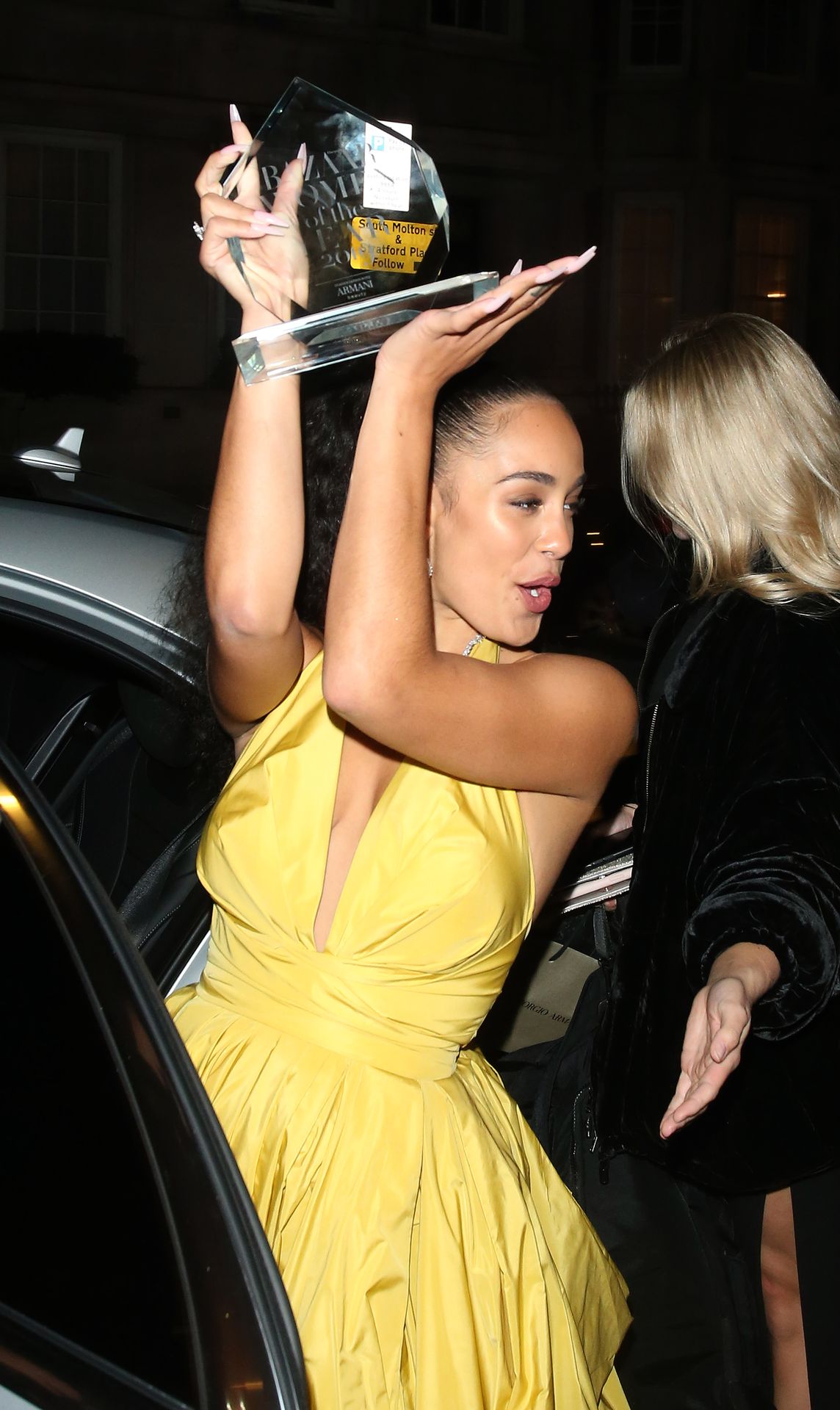 Jorja Smith Sexy Upskirt 071