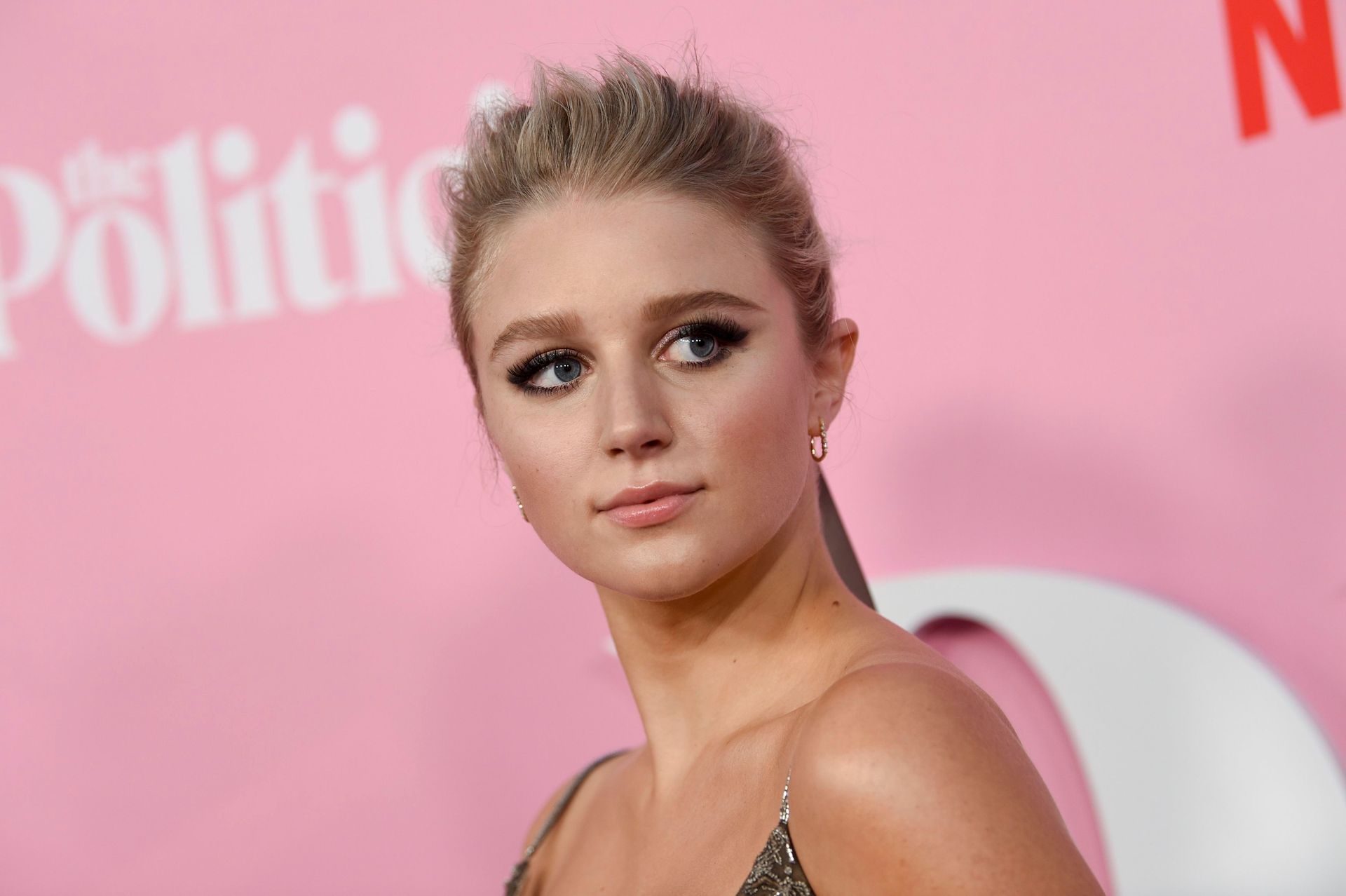 Julia Schlaepfer Sexy 040