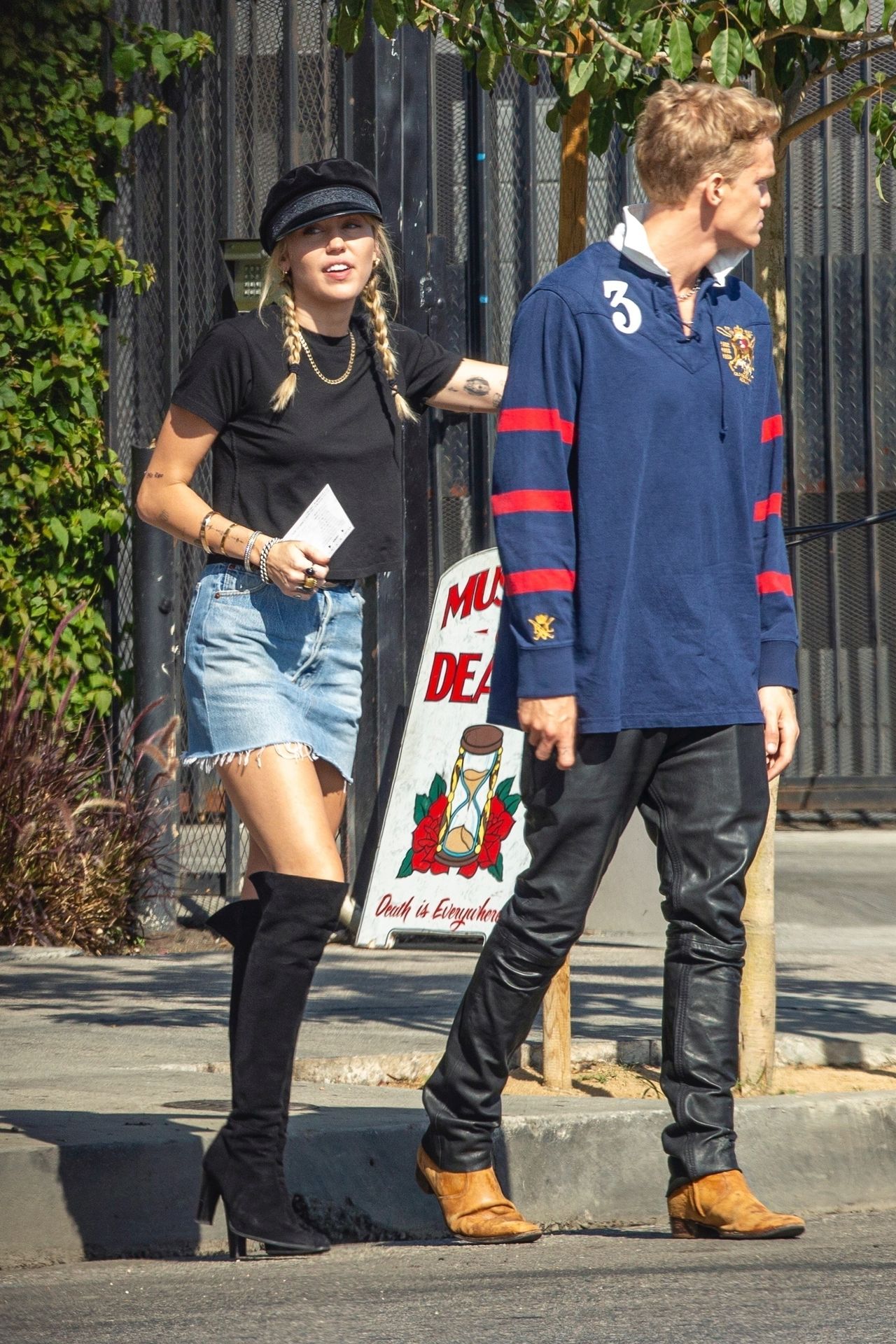 Miley Cyrus Sexy 004