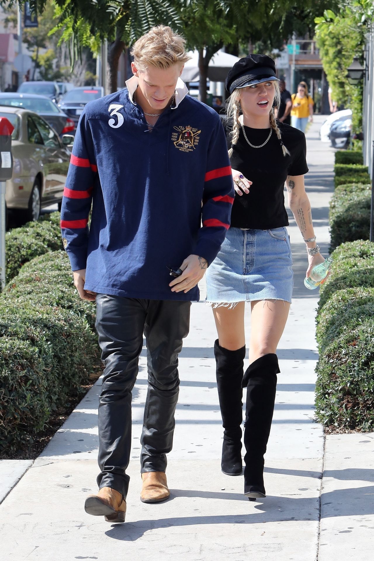 Miley Cyrus Sexy 042