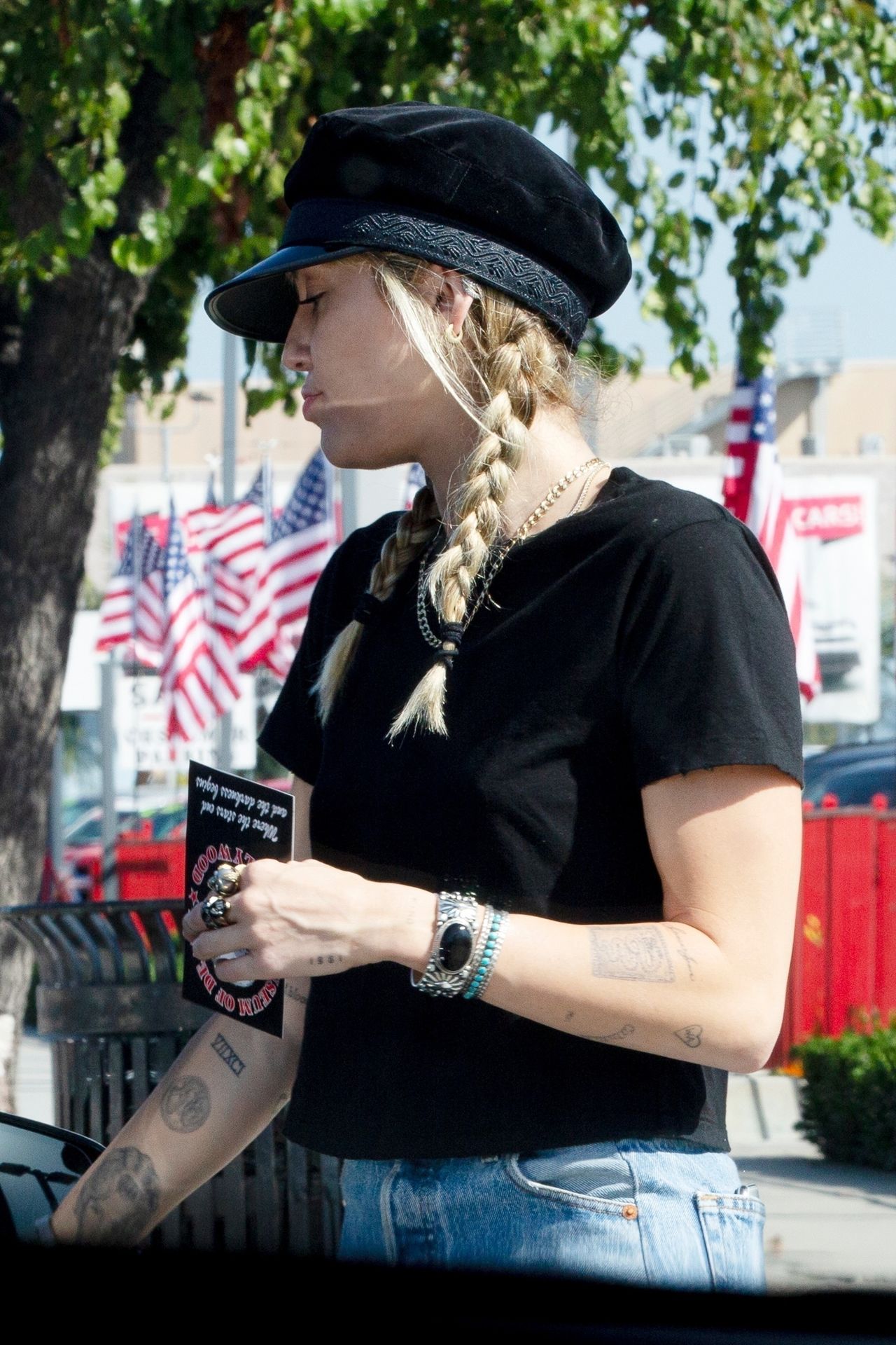 Miley Cyrus Sexy 044