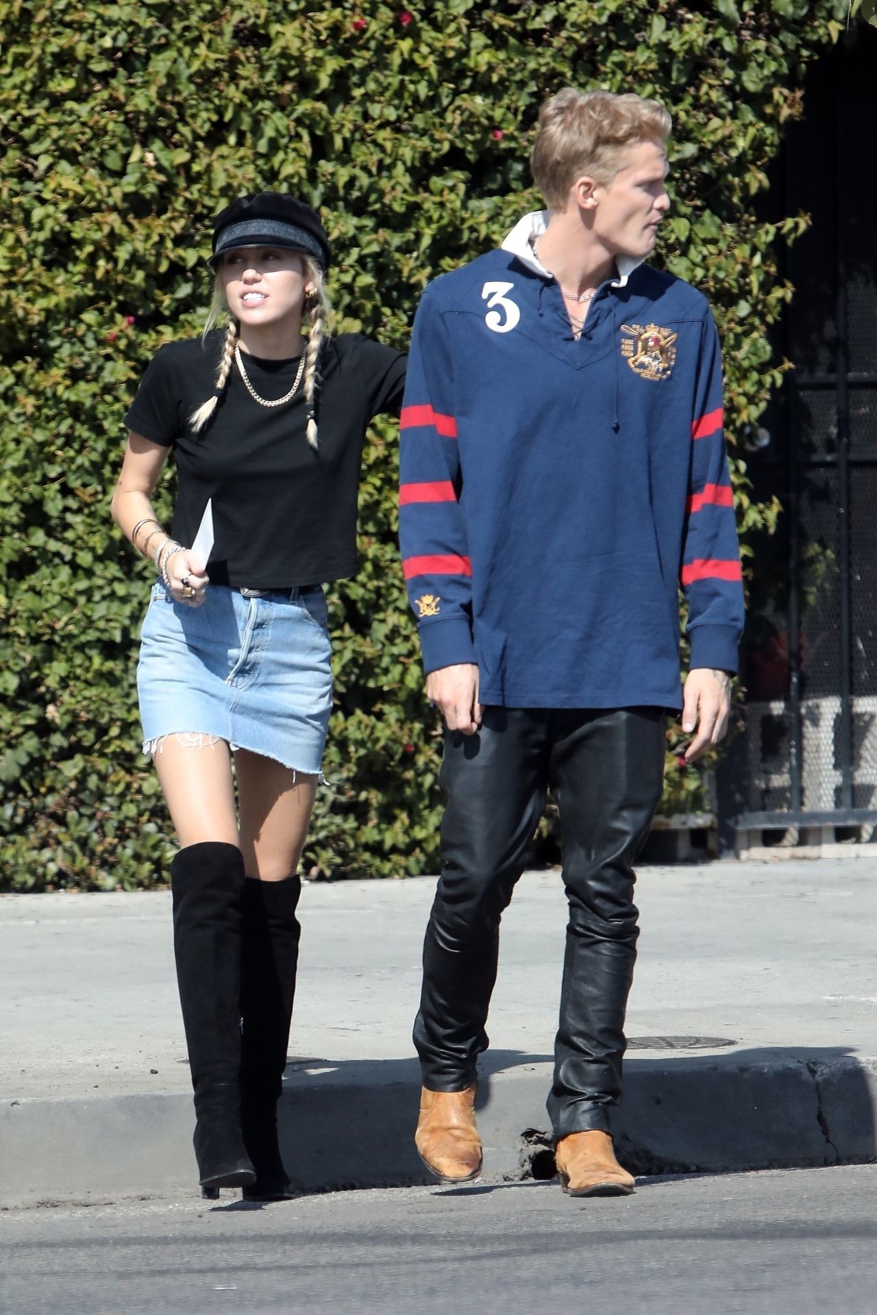 Miley Cyrus Sexy 045