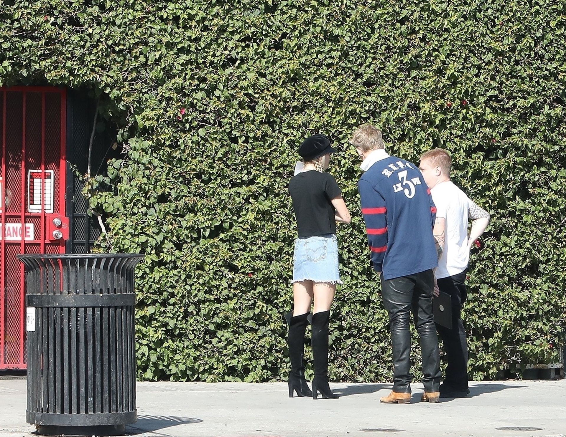 Miley Cyrus Sexy 046