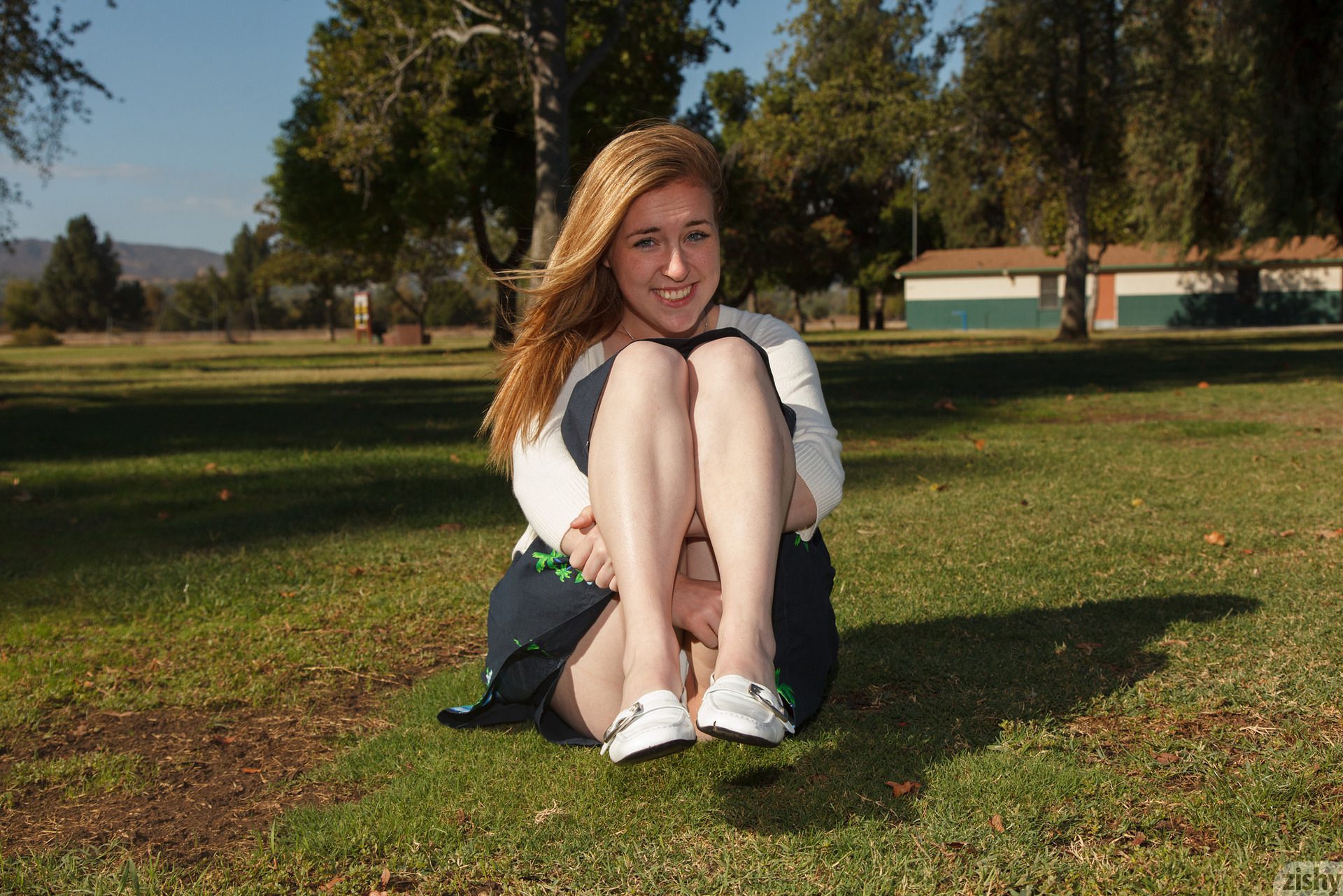 Ashlee Hills, Kim Solari, Mazzy Plimpton, Zishy (13)