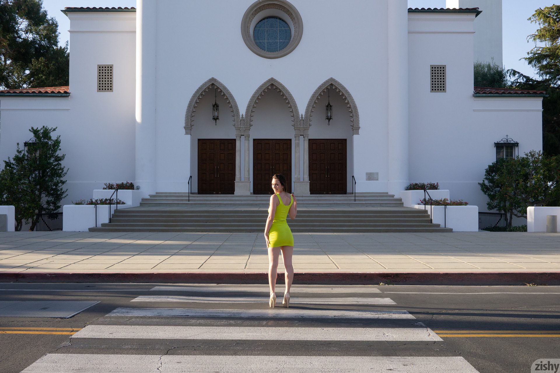 Ashlee Hills, Kim Solari, Mazzy Plimpton, Zishy (27)